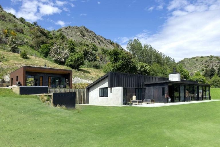 Photo of property in 50 Hogans Gully Road, Arrowtown, Queenstown, 9371