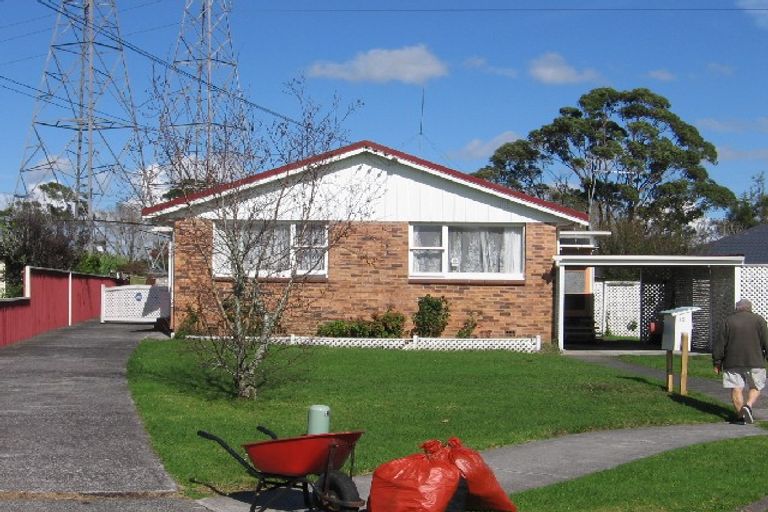 Photo of property in 2/10 Anthony Place, Pakuranga, Auckland, 2010