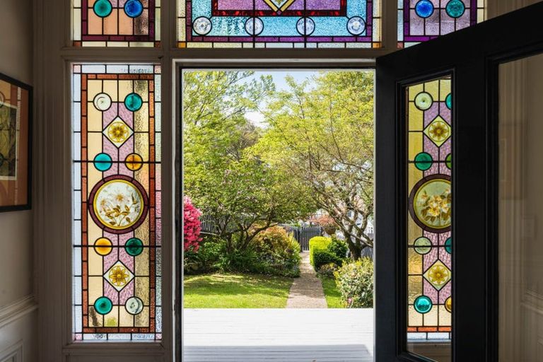 Photo of property in 2 Motu Street, Saint Clair, Dunedin, 9012