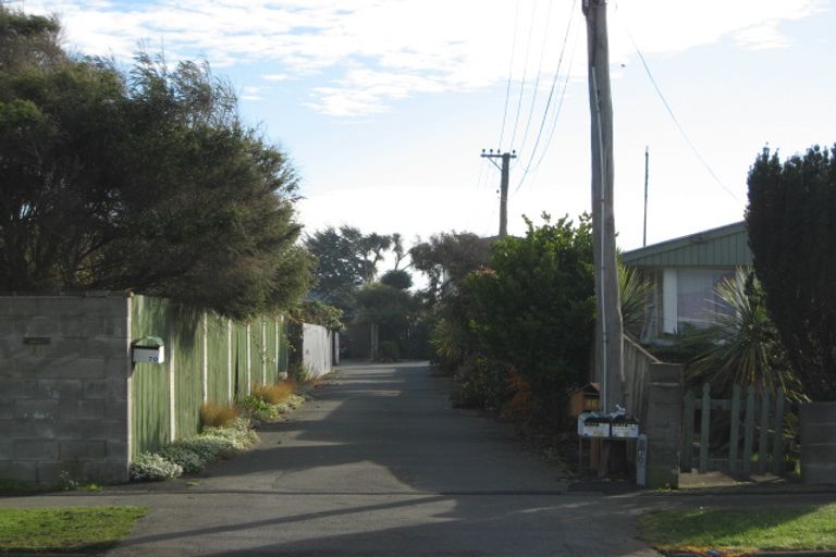 Photo of property in 2/68 Bridge Street, New Brighton, Christchurch, 8061