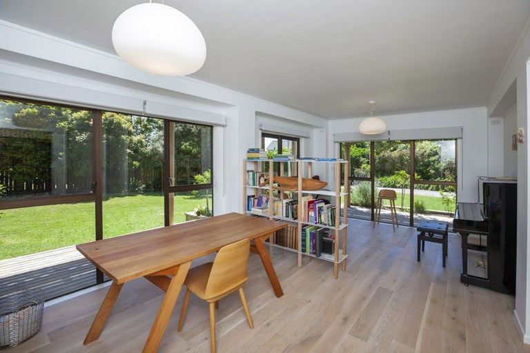 Photo of property in 19 Tainui Street, Raumati Beach, Paraparaumu, 5032