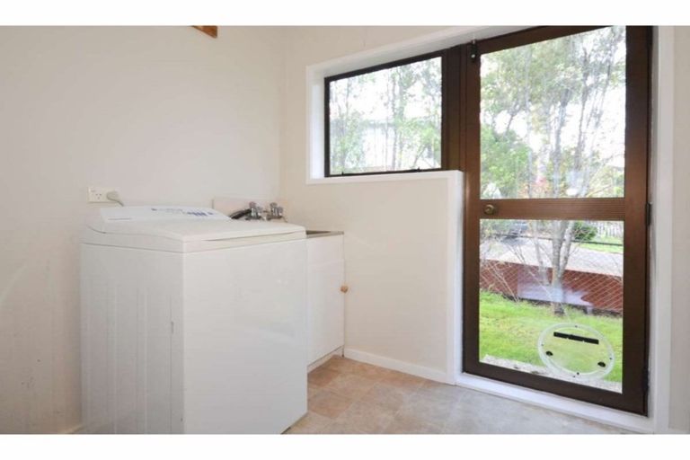 Photo of property in 2 Kemp Road, Kerikeri, 0230