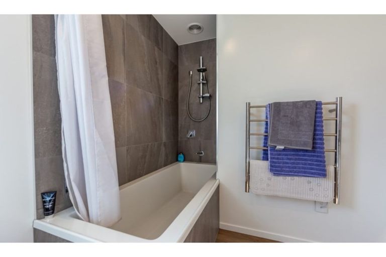 Photo of property in 56 Gillman Place, Pegasus, 7612