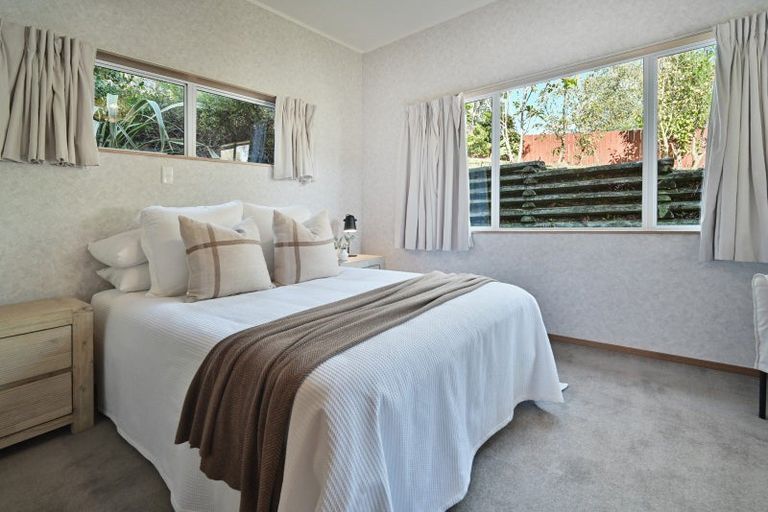 Photo of property in 14 Hunters Hill, Havelock North, 4130