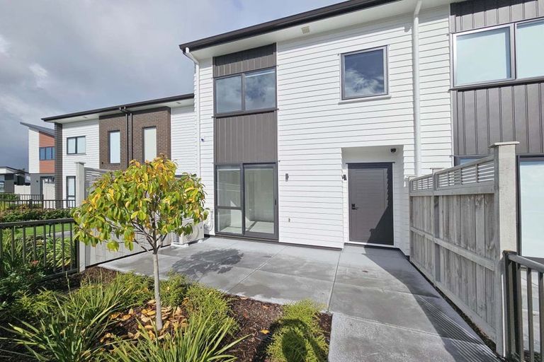 Photo of property in 41 Adlam Lane, Takanini, 2112