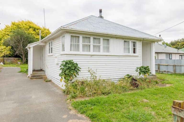 Photo of property in 53 Mangahao Road, Pahiatua, 4910