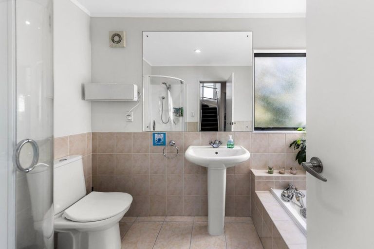 Photo of property in 19a Riddell Road, Glendowie, Auckland, 1071