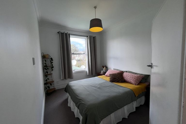 Photo of property in 69 Rolleston Street, Mount Cook, Wellington, 6021