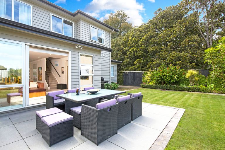 Photo of property in 11 Bellagio Way, Flat Bush, Auckland, 2019