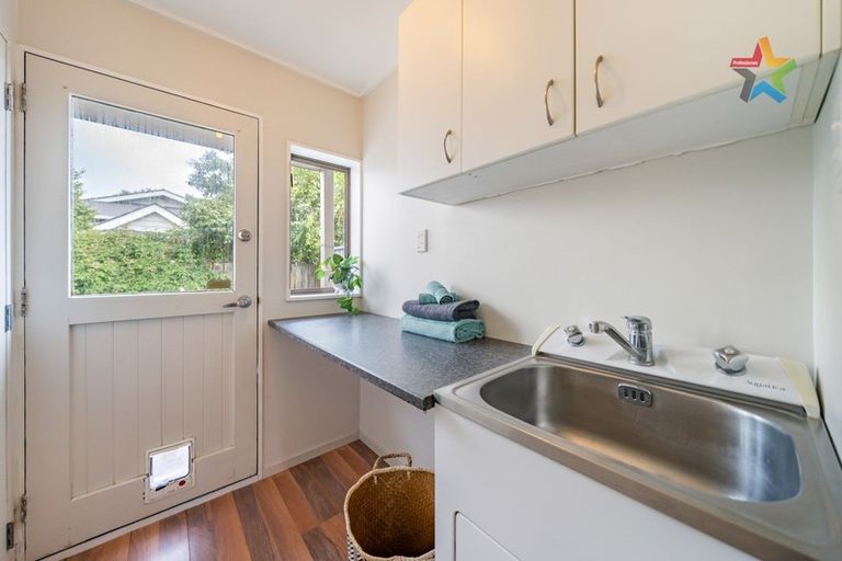 Photo of property in 48a Randwick Crescent, Moera, Lower Hutt, 5010