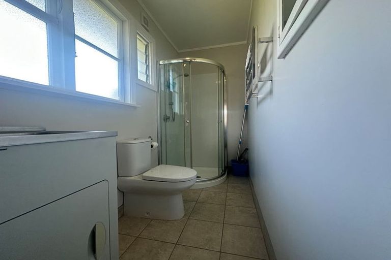 Photo of property in 121 Hamilton Avenue, Ilam, Christchurch, 8041