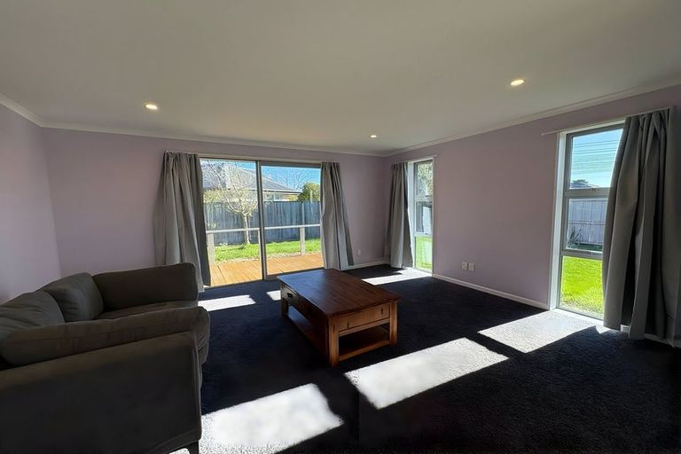 Photo of property in 2 Mimosa Lane, Yaldhurst, Christchurch, 8042