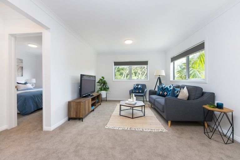 Photo of property in 29 Ian Marwick Place, Birkenhead, Auckland, 0626