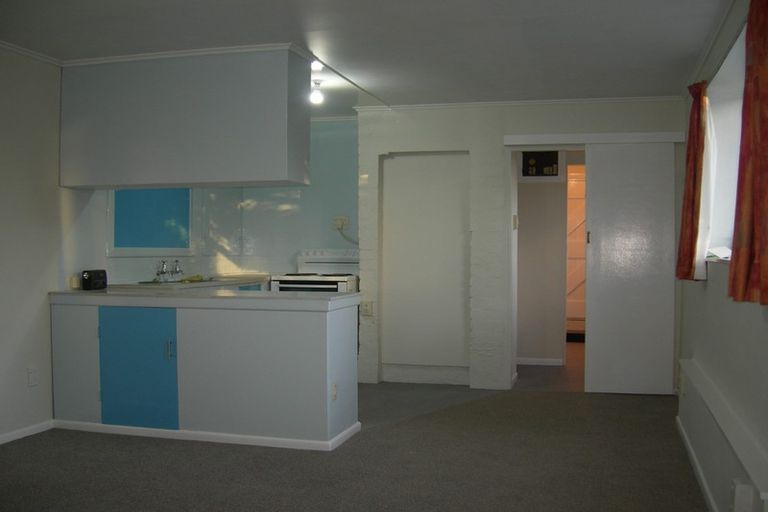 Photo of property in 21 Sydenham Street, Northland, Wellington, 6012