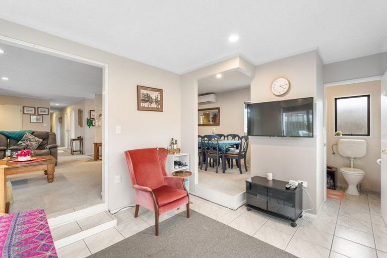 Photo of property in 143 Florence Avenue, Orewa, 0931