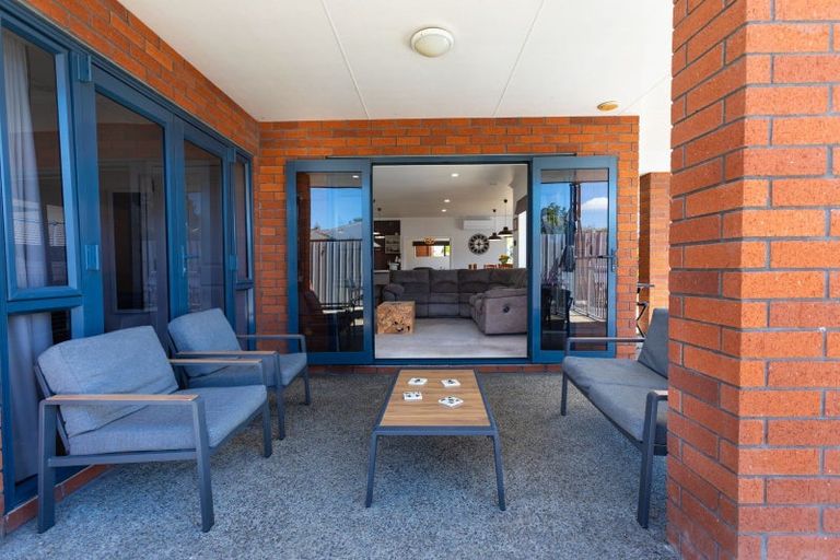 Photo of property in 122 Guy Street, Dannevirke, 4930