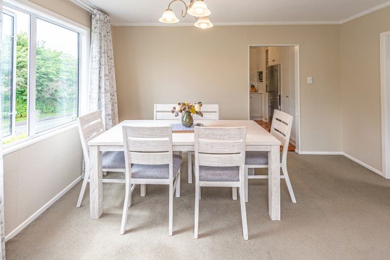 Photo of property in 43 Parkes Avenue, Saint Johns Hill, Whanganui, 4501