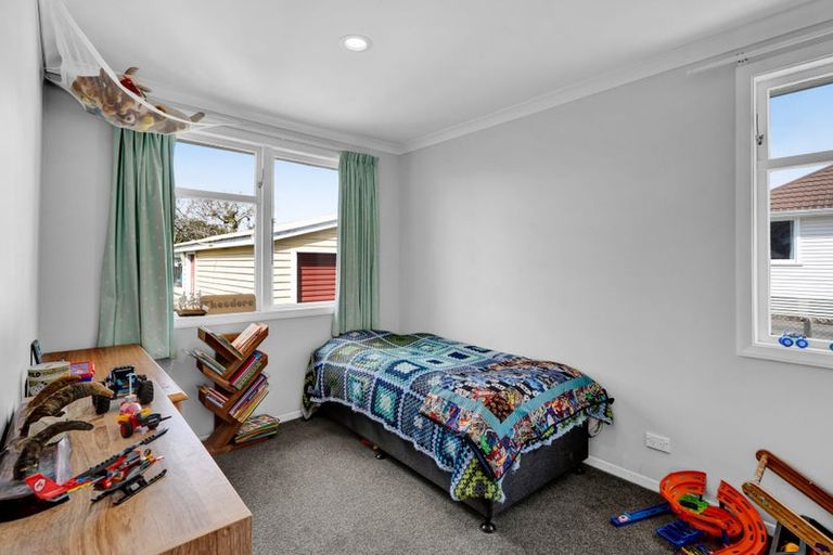 Photo of property in 11 Konini Street, Inglewood, 4330