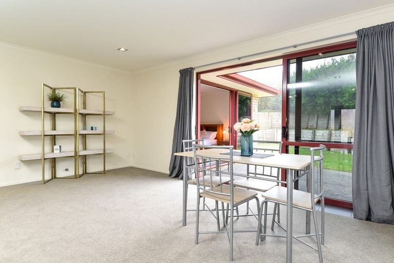 Photo of property in 1 Farleigh Close, Huntington, Hamilton, 3210