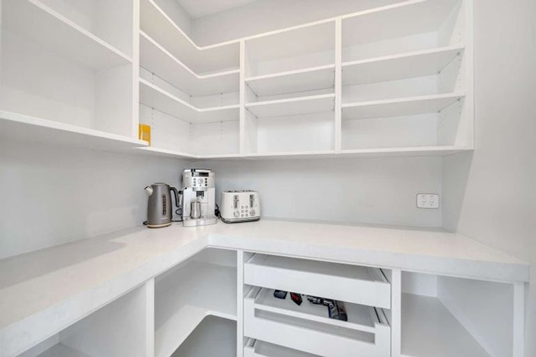 Photo of property in 92 Weston Road, Weston, Oamaru, 9401