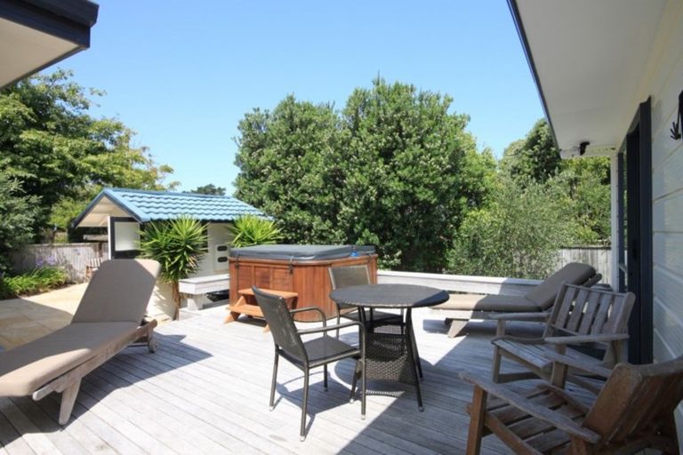 Photo of property in 19 Pitkethley Circle, Pauanui, Hikuai, 3579