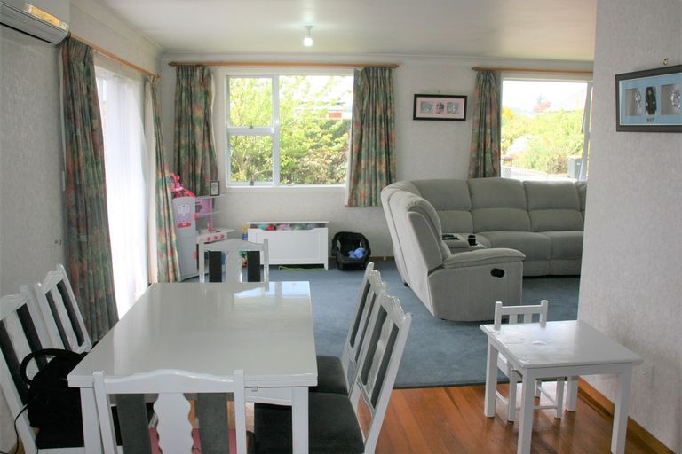 Photo of property in 22 Carlyle Road, Mosgiel, 9024