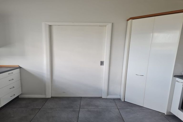 Photo of property in 73 Ward Street, Wallaceville, Upper Hutt, 5018