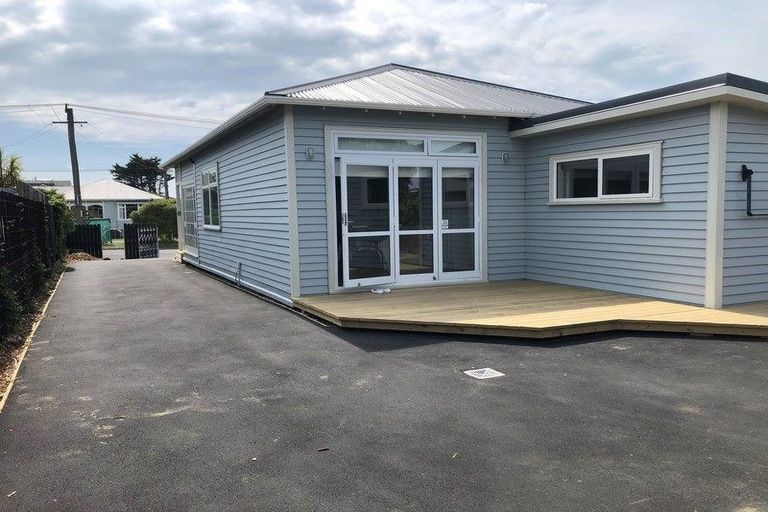 Photo of property in 124 Oram Avenue, New Brighton, Christchurch, 8061