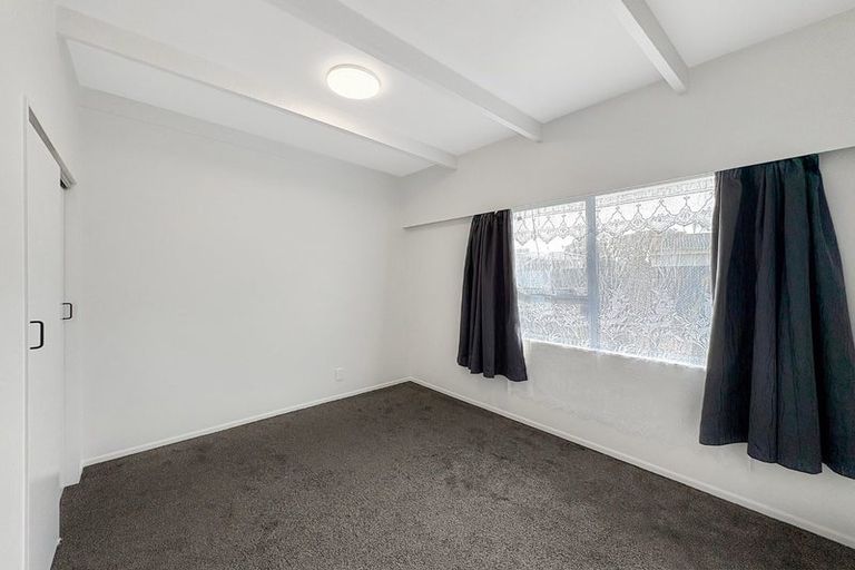 Photo of property in 13a Titoki Street, Castlecliff, Whanganui, 4501
