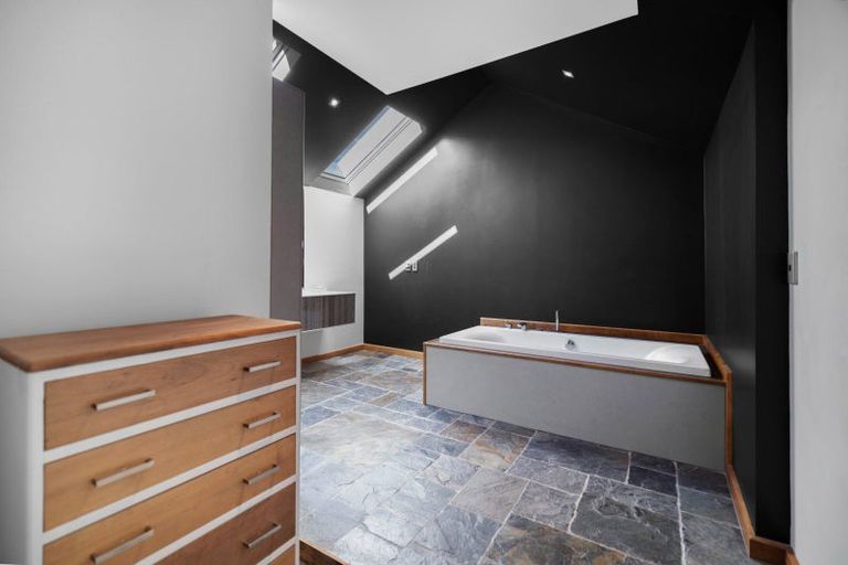 Photo of property in 3 Lancaster Place, Glenorchy, 9372