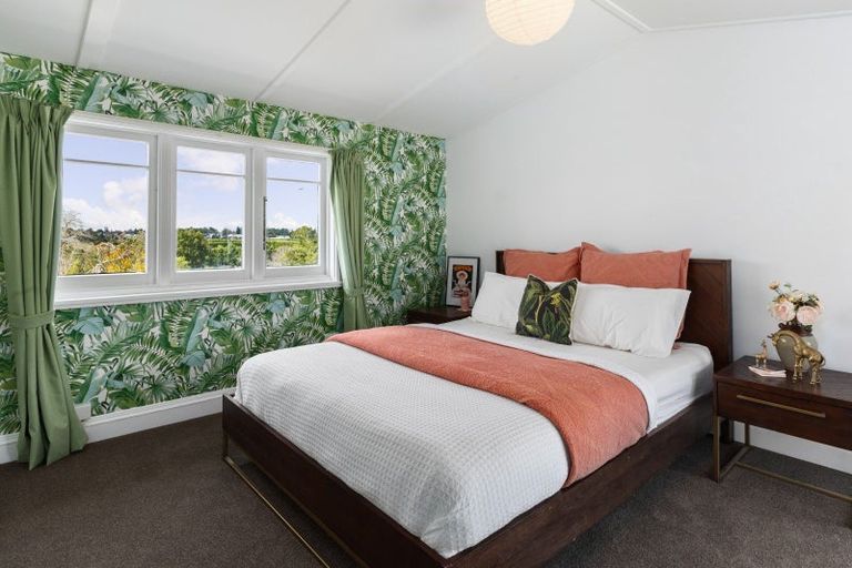 Photo of property in 4 Crossley Street, Katikati, 3129