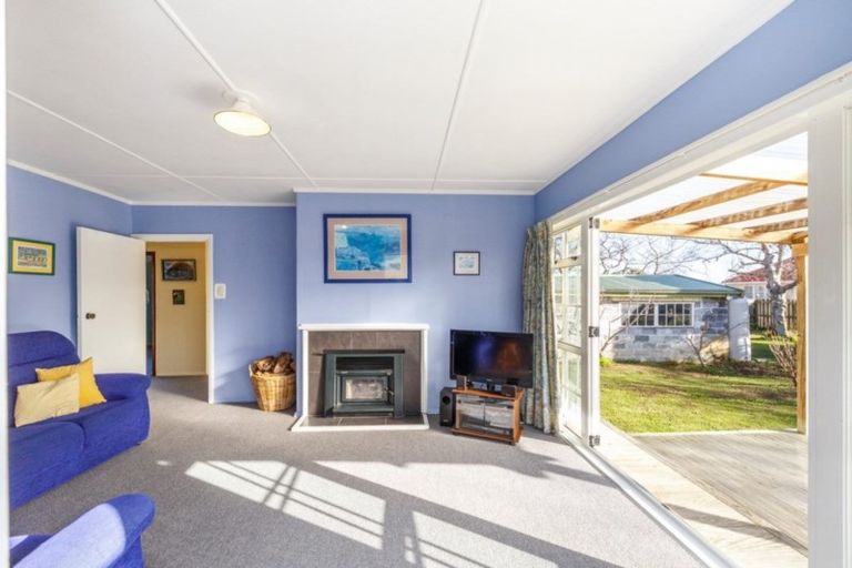 Photo of property in 8 Tweed Street, Roslyn, Palmerston North, 4414