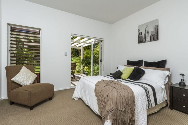 Photo of property in 48a Penzance Road, Mairangi Bay, Auckland, 0630