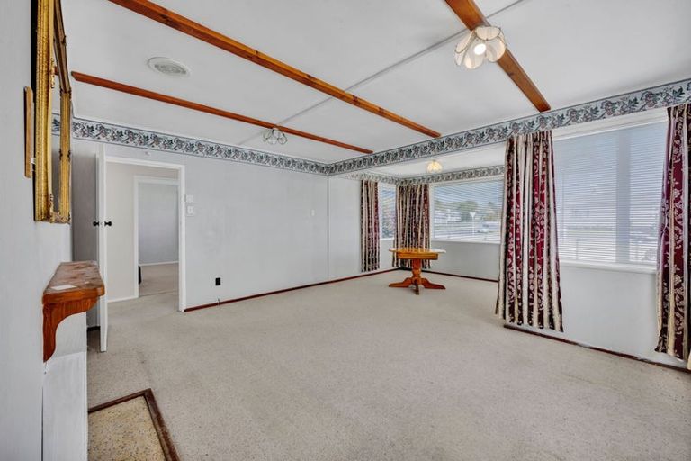 Photo of property in 8 Essex Street, Stratford, 4332
