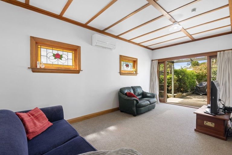 Photo of property in 27 Thomson Street, West End, Palmerston North, 4412