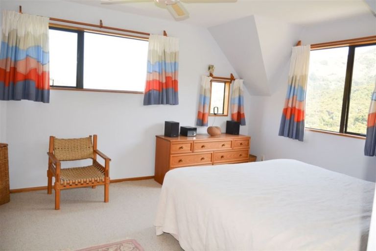 Photo of property in 459 Okuti Valley Road, Peraki, Little River, 7591