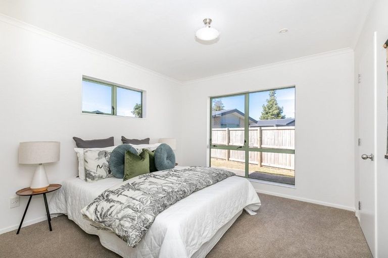 Photo of property in 11a Mahana Road, St Andrews, Hamilton, 3200