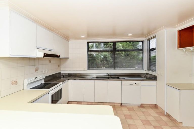 Photo of property in 44 Delamare Road, St Andrews, Hamilton, 3200