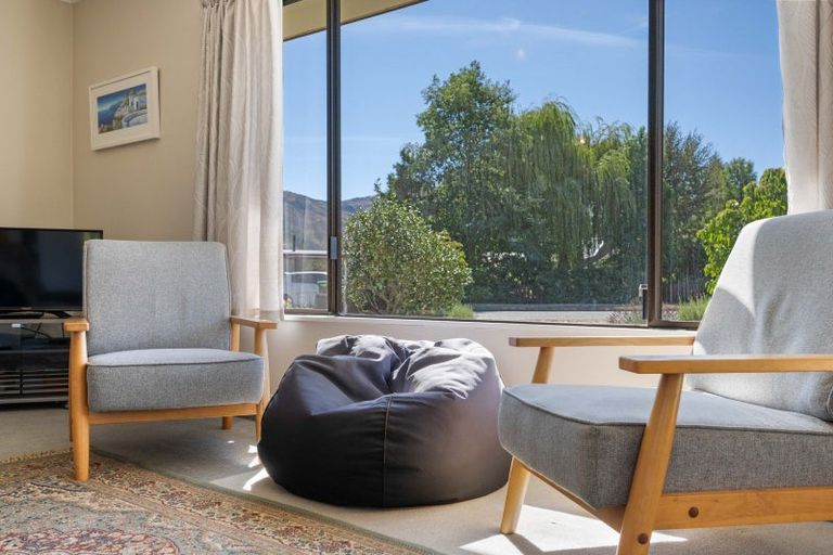 Photo of property in 15 Orchard Street, Clyde, 9330