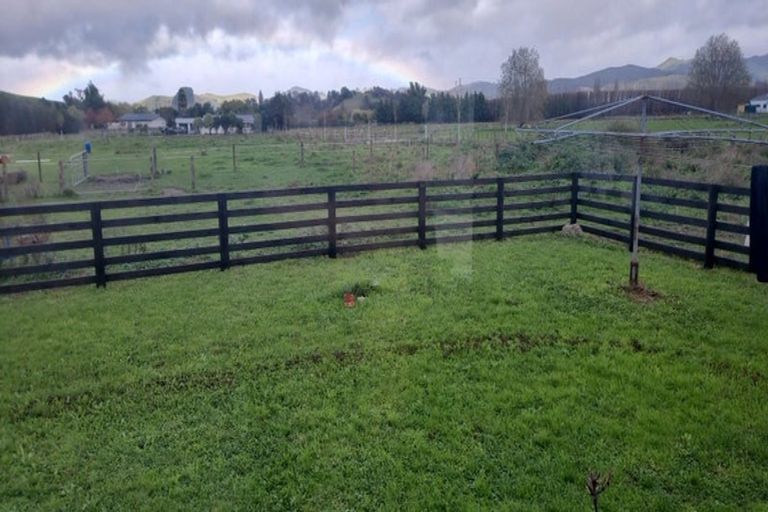 Photo of property in 55 Atkins Street, Patutahi, Gisborne, 4072