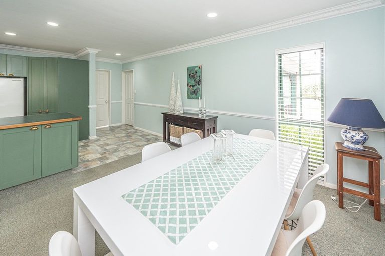 Photo of property in 9 Holdsworth Drive, Otamatea, Whanganui, 4500