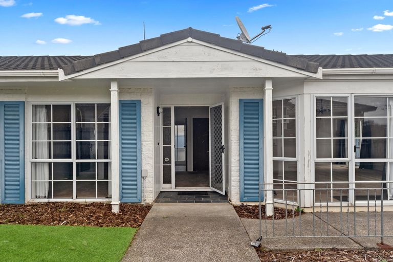 Photo of property in 1/5 Napoleon Avenue, Milford, Auckland, 0620