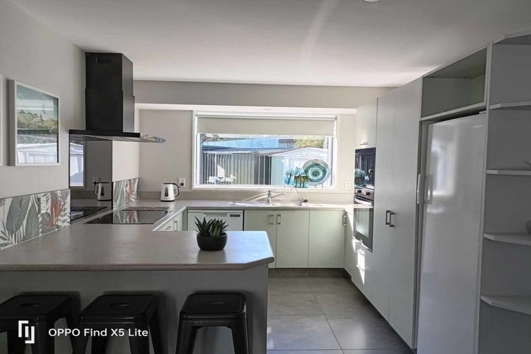 Photo of property in 15 Cross Street, Coalgate, 7673