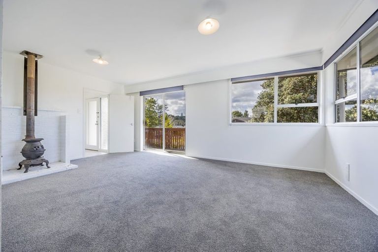 Photo of property in 47 Helena Street, Massey, Auckland, 0614