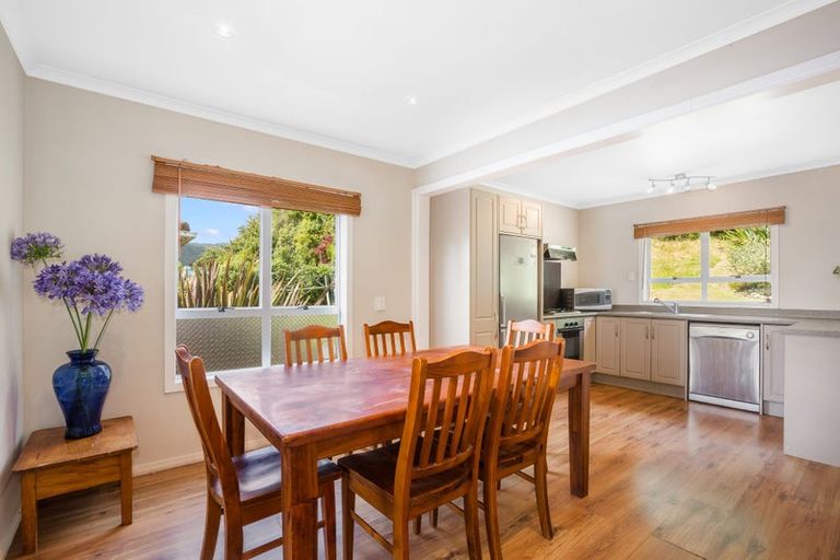 Photo of property in 34 Bledisloe Crescent, Wainuiomata, Lower Hutt, 5014