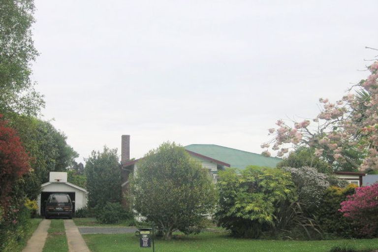 Photo of property in 19 Follis Street, Te Aroha, 3320