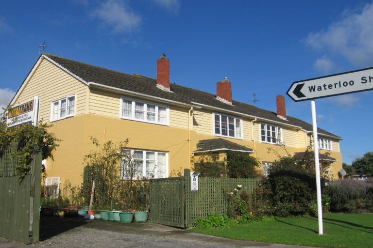 Photo of property in 1/88 Cambridge Terrace, Waterloo, Lower Hutt, 5011