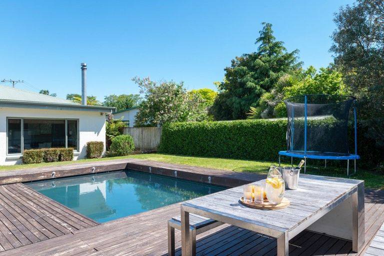 Photo of property in 37 Bettina Road, Fairfield, Hamilton, 3214