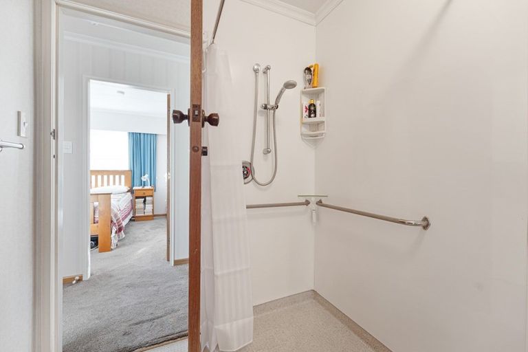 Photo of property in 2a Chartwell Drive, Eltham, 4322