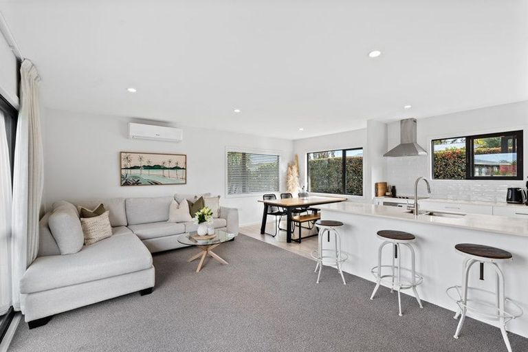 Photo of property in 85b Rosario Crescent, Red Beach, 0932